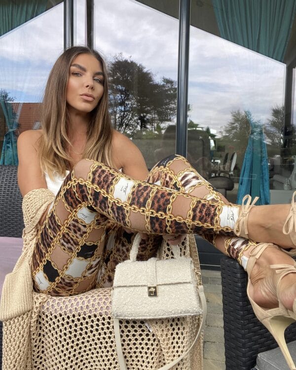 Exclusive leggins wild gold chains - obrazek 3