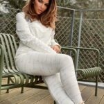 Logowany komplet dresowy Sensual Woman w kolorze łamanej bieli – bawełna organiczna