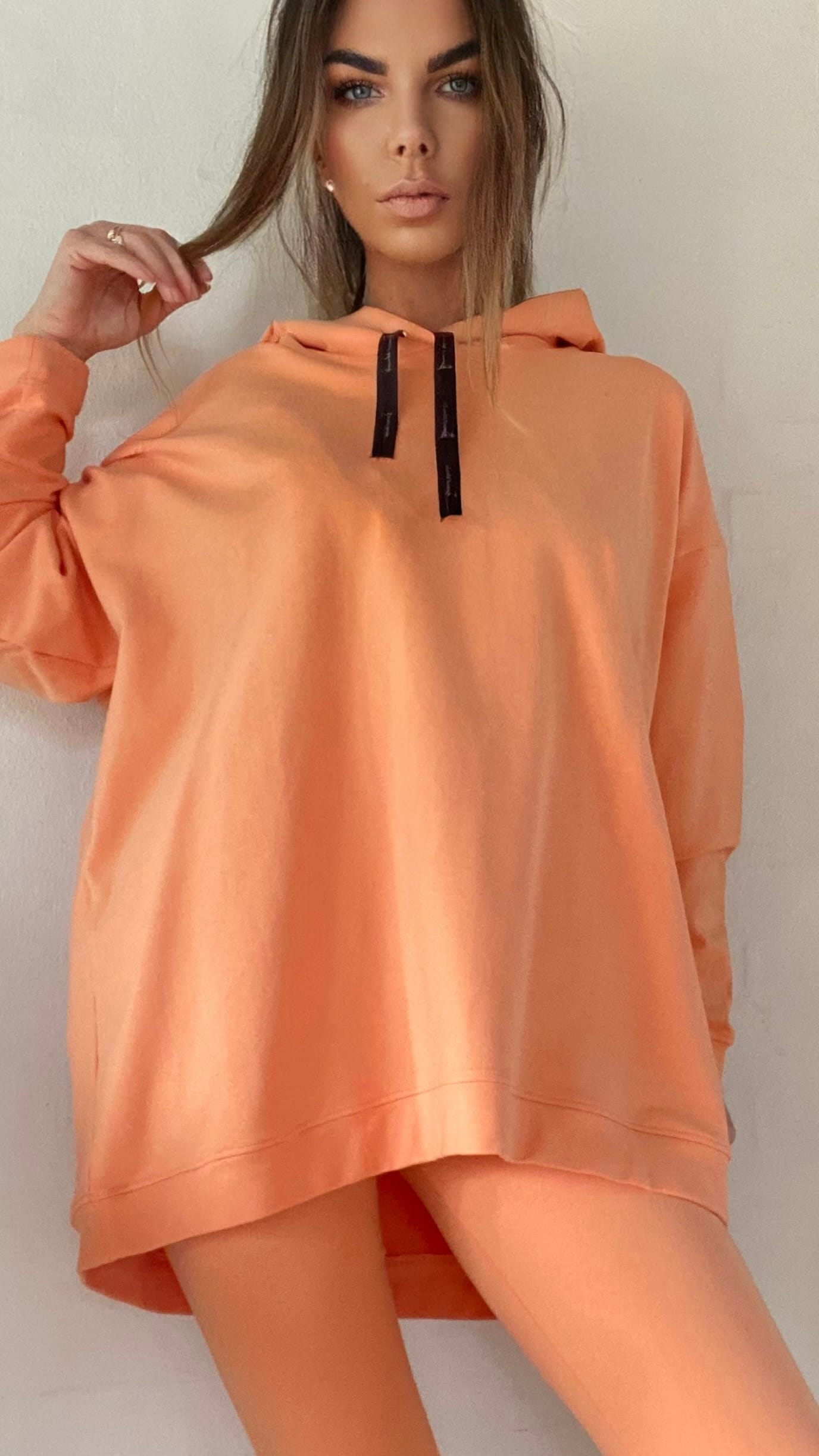 ice peach sport set decorative hood - obrazek 2