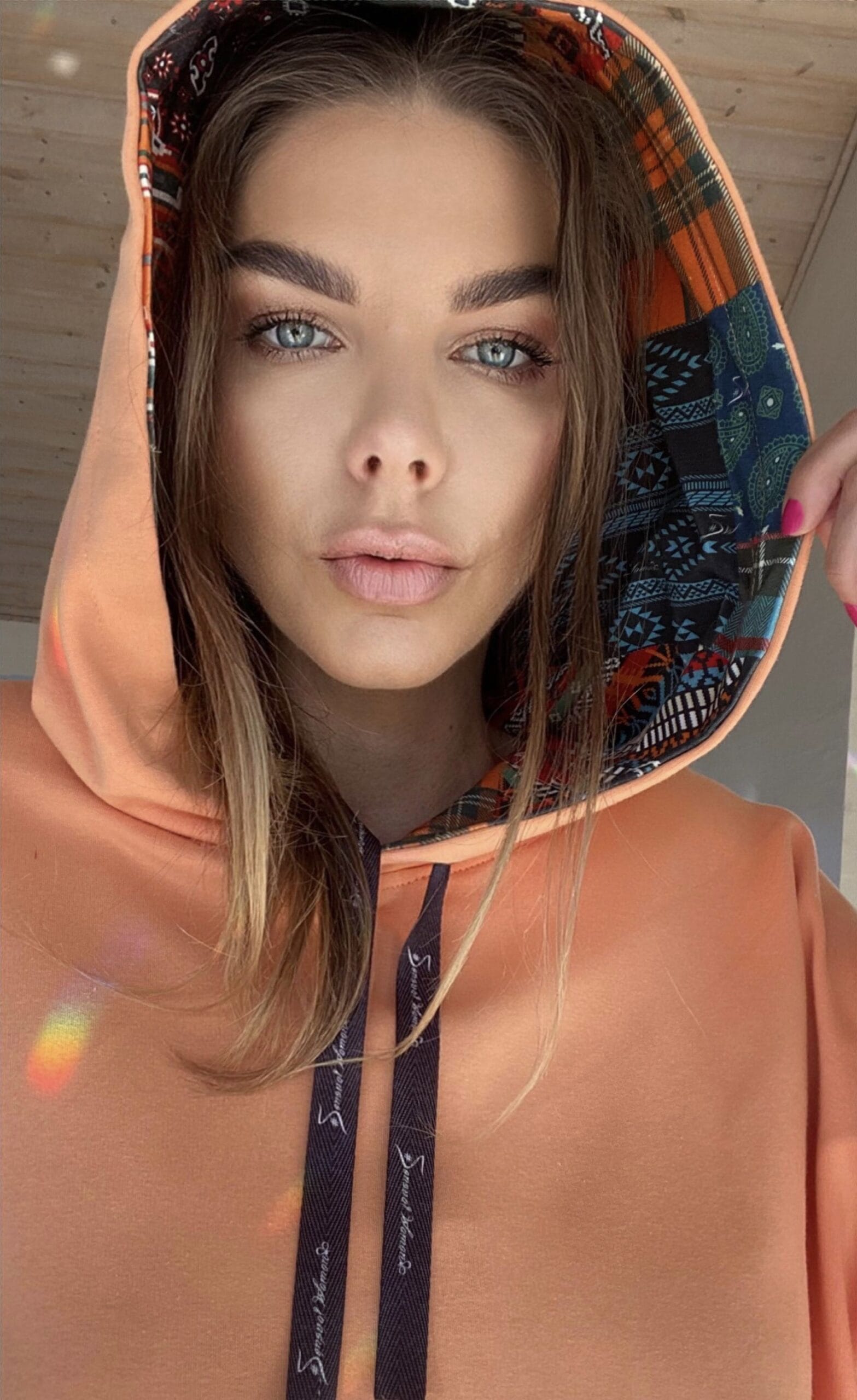 ice peach sport set decorative hood - obrazek 5