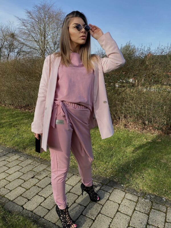 elegant set sweet pink