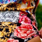 mysłowe body patchwork medusa marki Sensual Woman, widok z tyłu, podkreślający pośladki i barokowy, złoty wzór