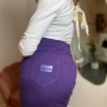 Fioletowa spódnica midi Sensual Woman – tył, kieszonka z logo, dunsko-polska marka