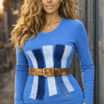 Niebieska sukienka Sensual Woman Denim z paskiem, modelujący efekt talii