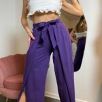 Spodnie w kolorze lawendy, wysoki stan, rozcięcia na nogawkach, świąteczna kolekcja Sensual Woman