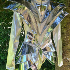 Futurystyczna zbroja sceniczna – projekt