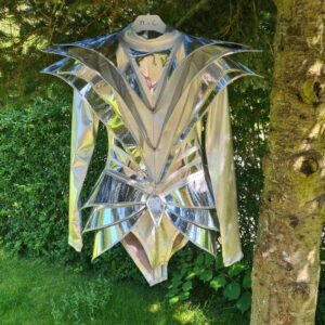 Futurystyczna zbroja sceniczna – projekt