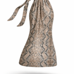 Elegancka koszula damska ze stójką w wzór wężowy python na białym tle Sensual Woman.